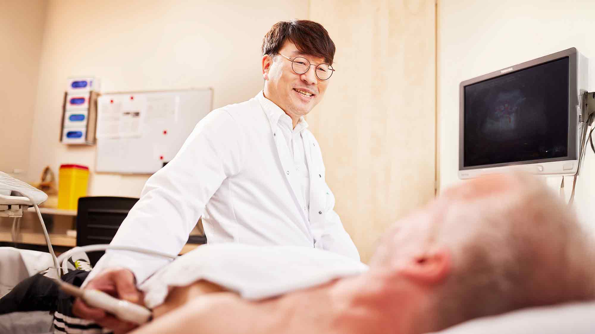 Weltnierentag: Prävention und frühzeitige Diagnose von Erkrankungen, Aktionstag im Sankt Elisabeth Hospital Gütersloh mit Ultraschall der Nieren Weltnierentag: Prävention und frühzeitige Diagnose von Erkrankungen, Aktionstag im Sankt Elisabeth Hospital Gütersloh mit Ultraschall der Nieren