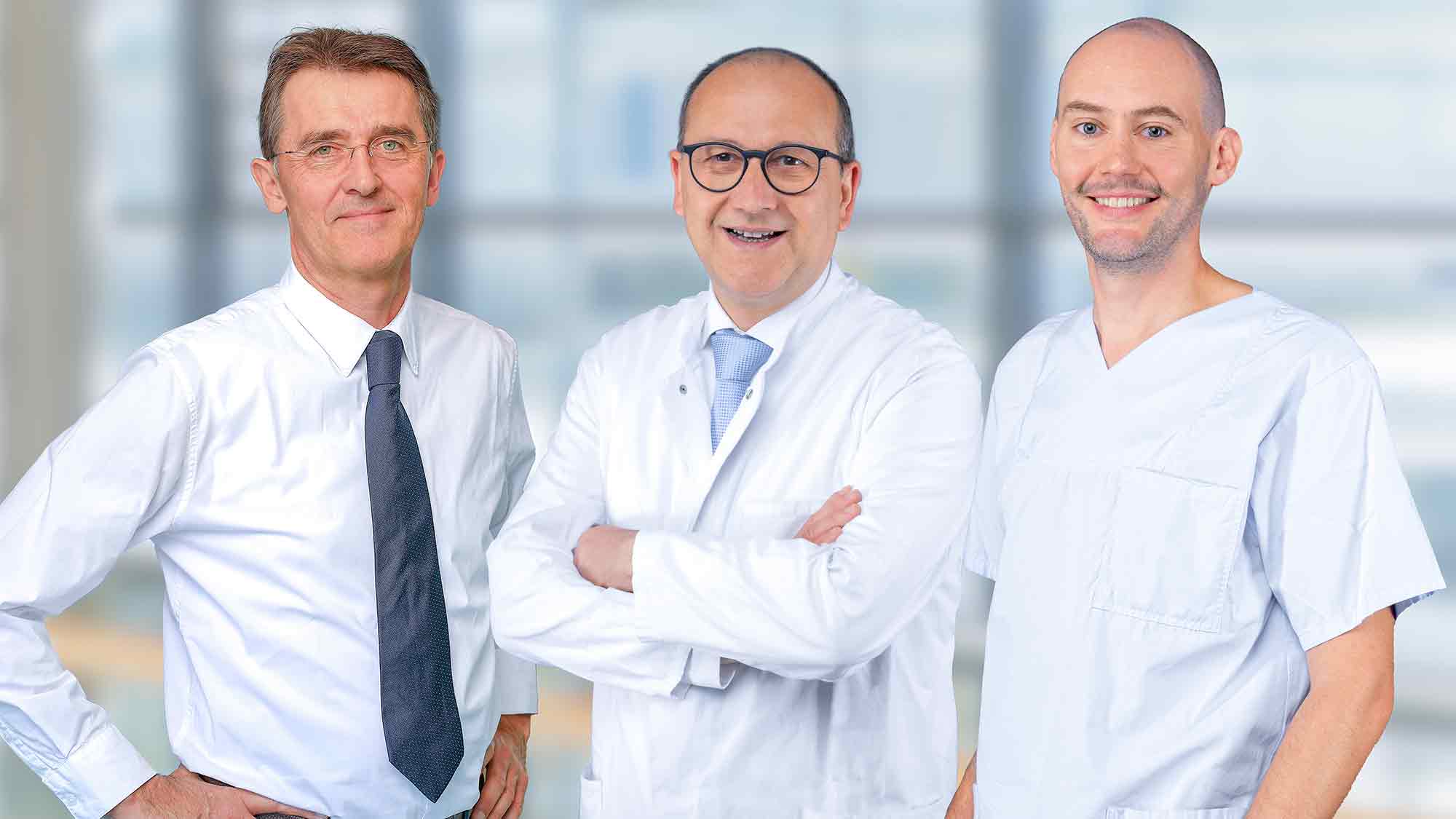 Städtisches Klinikum Karlsruhe: Kniearthrose, was nun? Von der interventionellen Radiologie bis zur Knieprothese