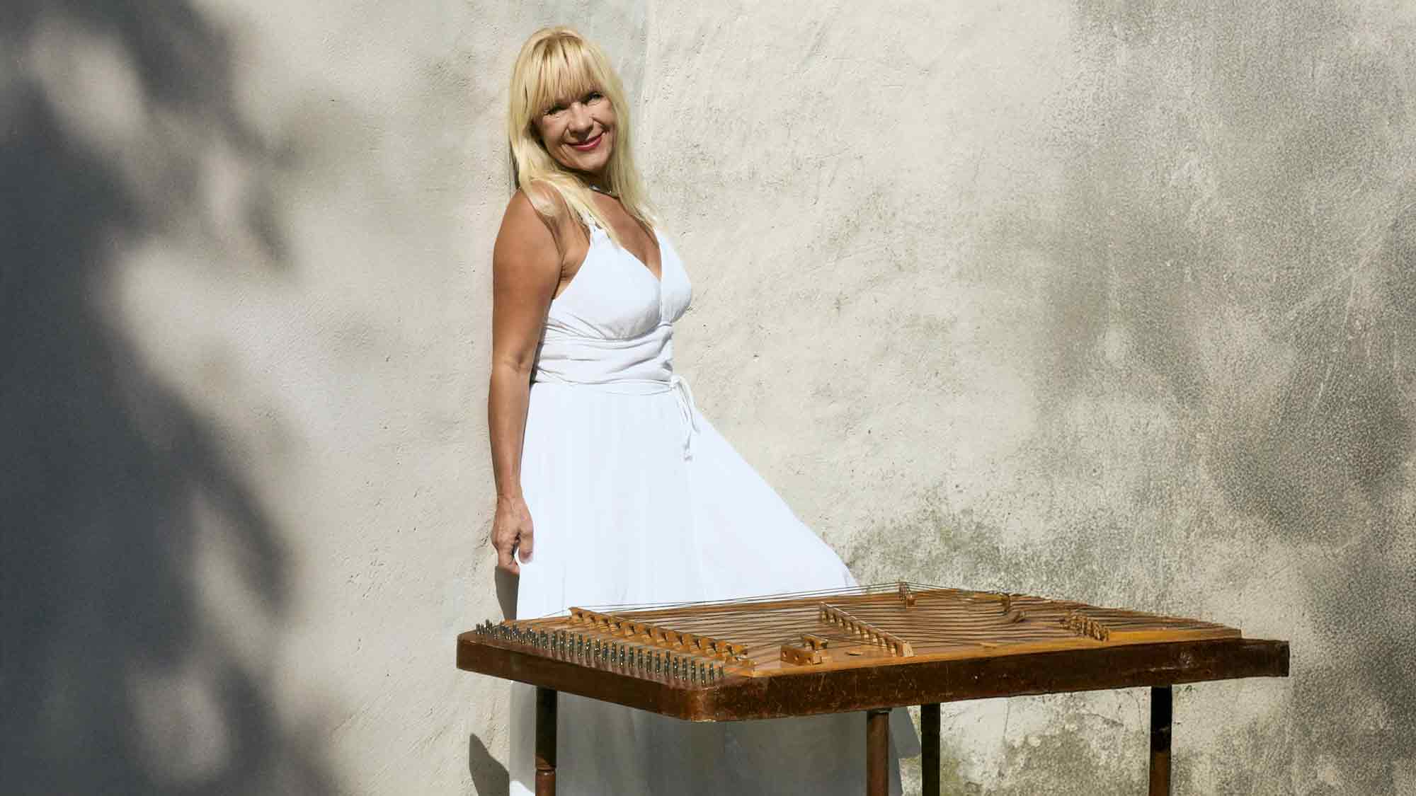 Cymbal Konzert mit Irina Shilina, kostenfreie Veranstaltung am Sonntag, 16. März 2025, im Kongresshaus Bad Lippspringe