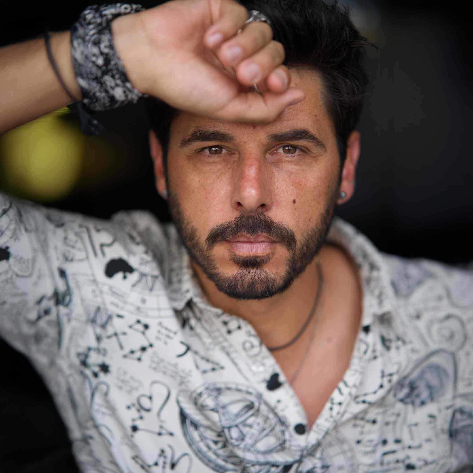 Riccardo Angelini – vom Maurer zum TV Liebling, Südtiroler Schauspieler begeistert als Matteo Borazio in RTL Daily »Alles was zählt« Riccardo Angelini – vom Maurer zum TV Liebling, Südtiroler Schauspieler begeistert als Matteo Borazio in RTL Daily »Alles was zählt«