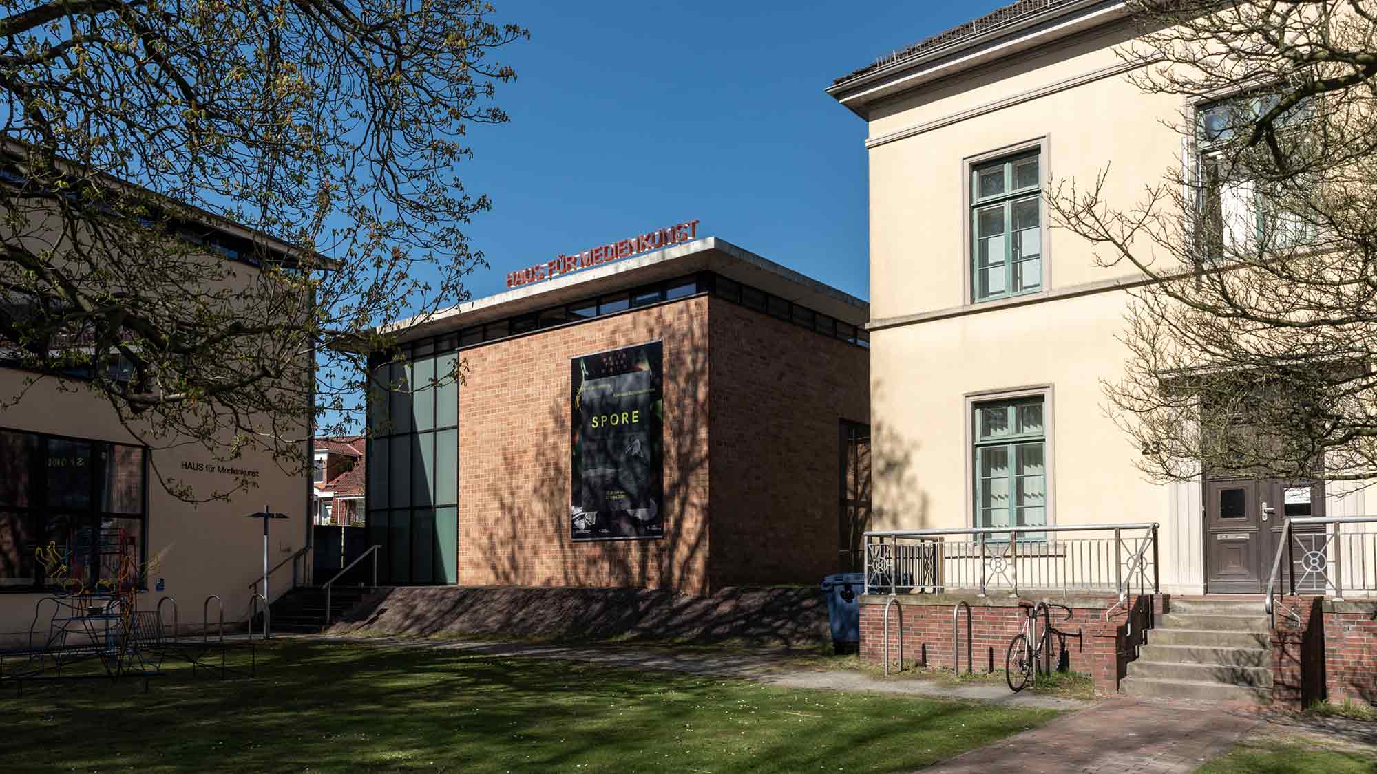 Haus für Medienkunst Oldenburg: El Dorado und die Gewaltgeschichte Kolumbiens, Öffentlicher Rundgang, 5. September 2025
