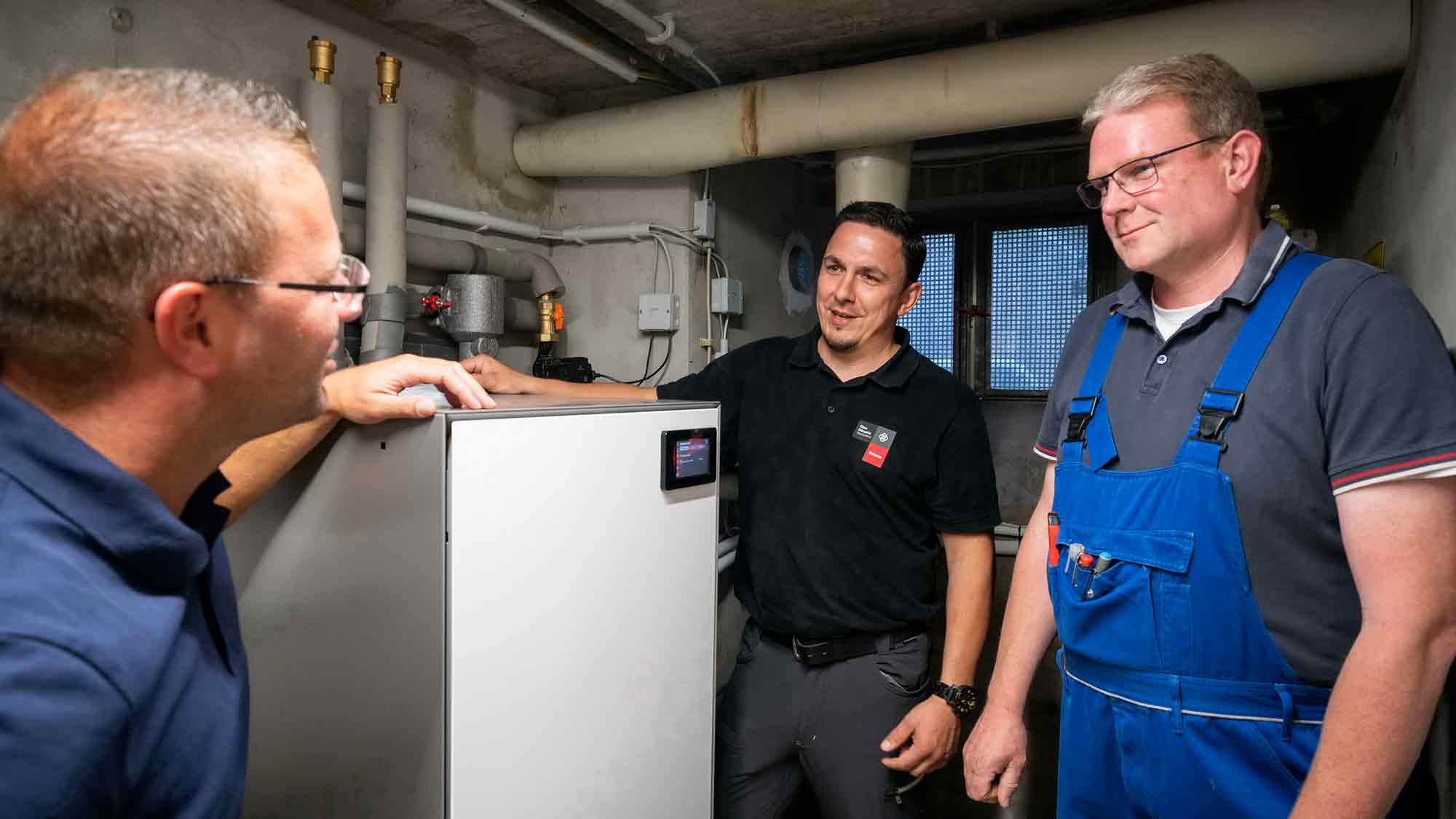 Wärmepumpentag 2025 – Wärmepumpe im Altbau? Worauf es bei der Heizungssanierung ankommt – Experten am NOW Lesertelefon, 21. Oktober 2025 Wärmepumpentag 2025 – Wärmepumpe im Altbau? Worauf es bei der Heizungssanierung ankommt – Experten am NOW Lesertelefon, 21. Oktober 2025