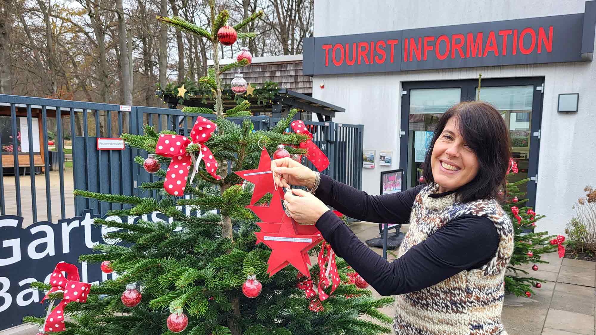 Baum der Wünsche in Bad Lippspringe – traditionelle Hilfsaktion für finanziell schwache Familien mit Kindern zu Weihnachten
