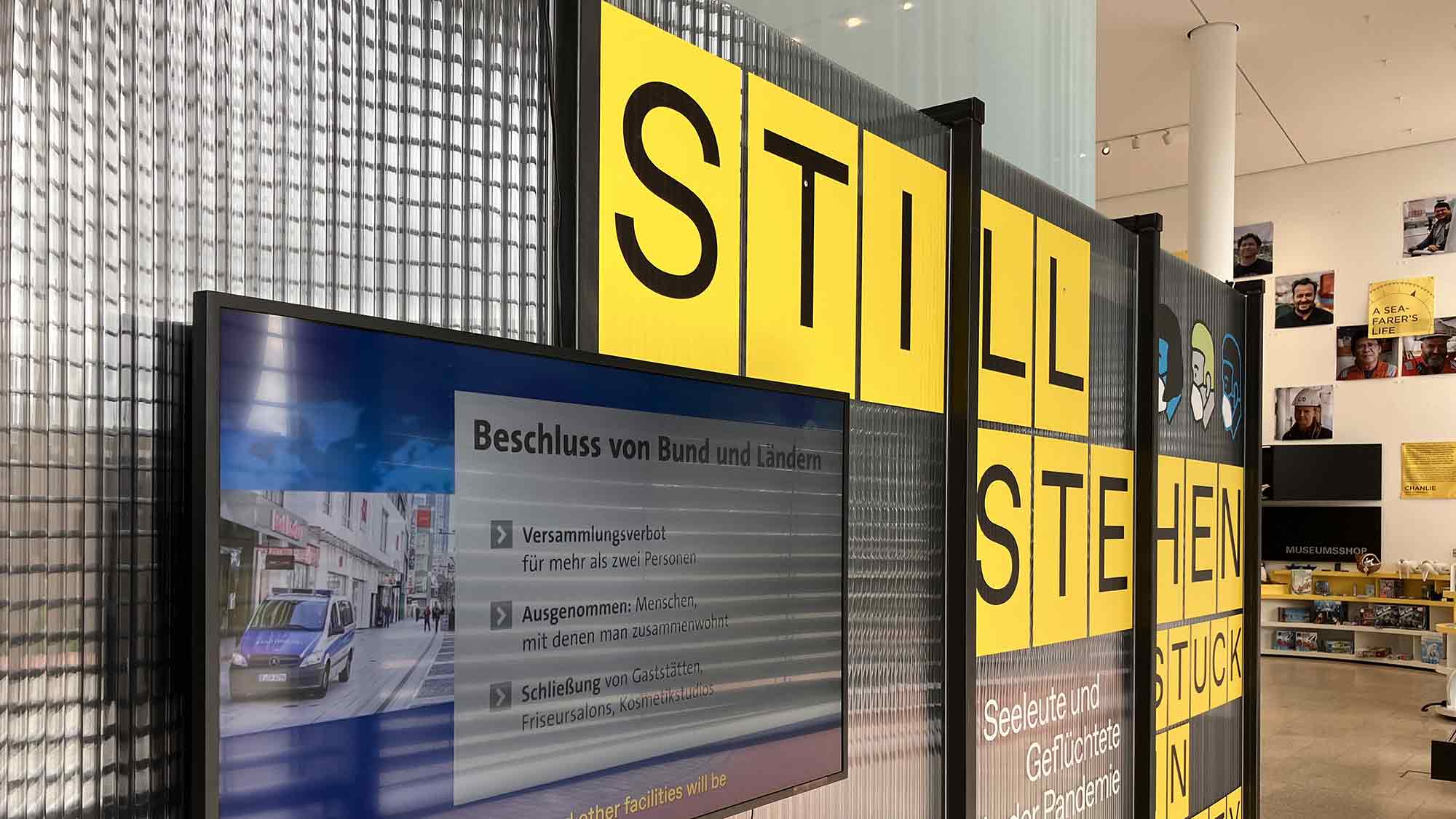 Deutsches Schifffahrtsmuseum: Sonderausstellung &raquo;Still Stehen – Seeleute und Geflüchtete in der Pandemie&laquo;, 7. August 2025 bis 1. März 2026