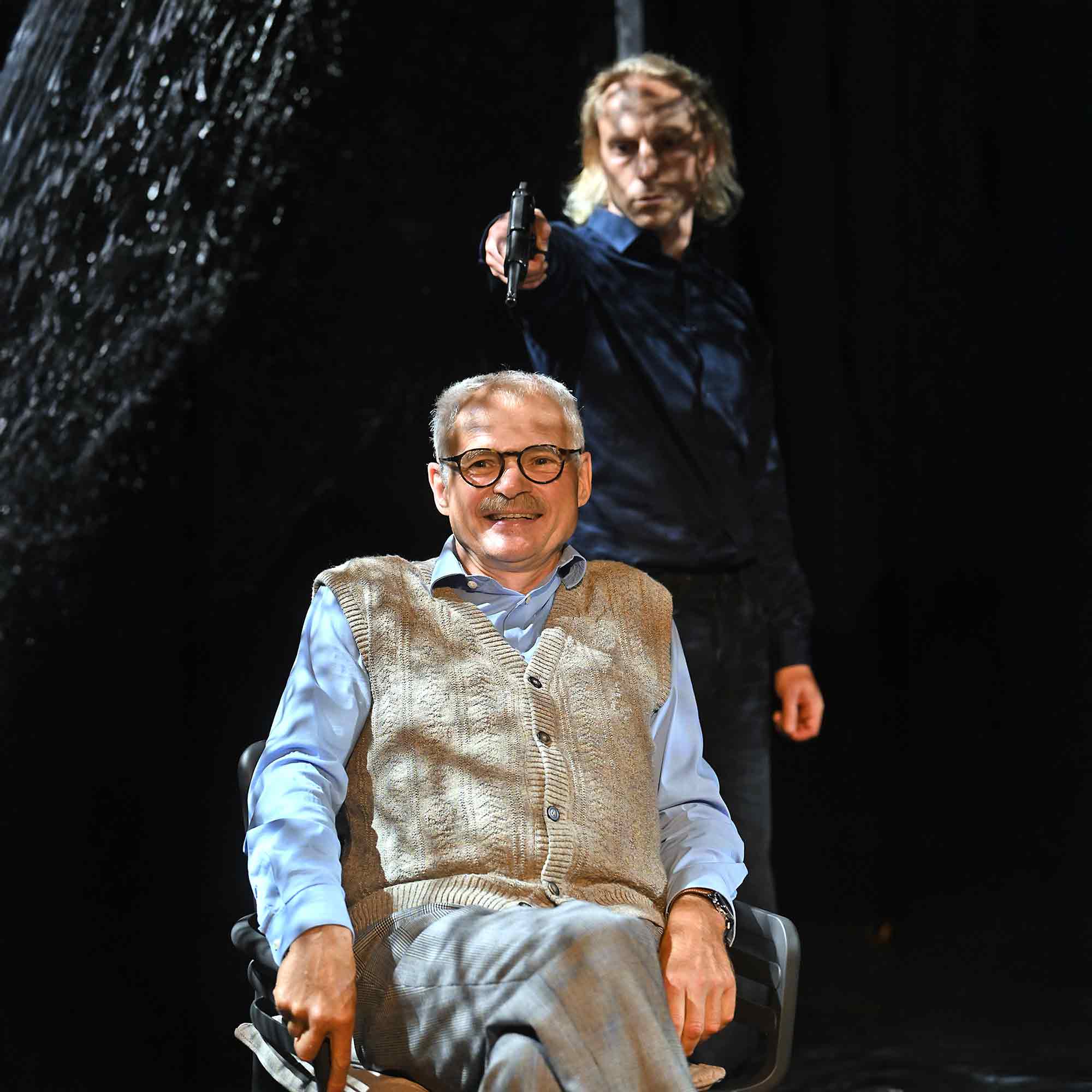 Heinz Hilpert Theater Lünen: »Man muss für Werte eintreten«, Theaterstück über den politischen Mord an Walter Lübcke, 4. Februar 2026 Heinz Hilpert Theater Lünen: »Man muss für Werte eintreten«, Theaterstück über den politischen Mord an Walter Lübcke, 4. Februar 2026