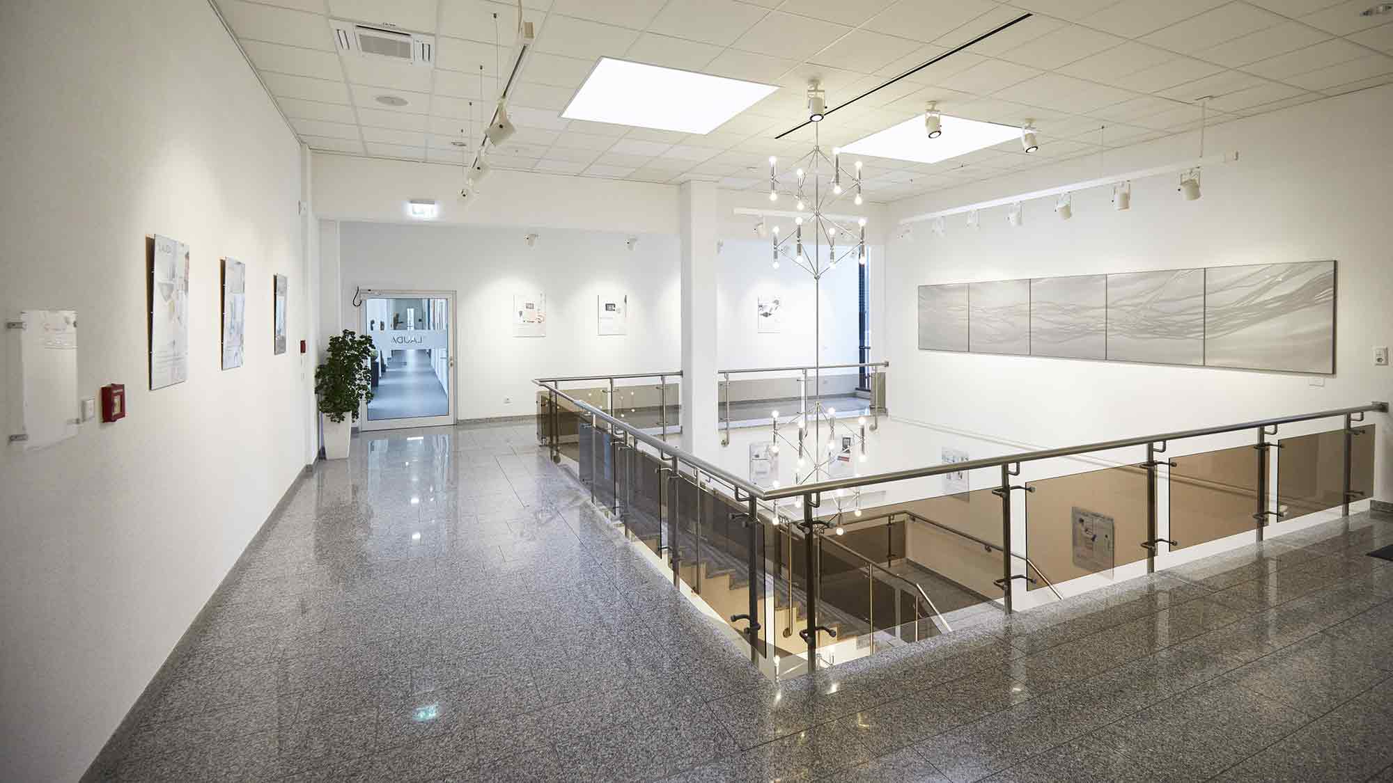 Lauda Fabrikgalerie Lauda Königshofen feiert 70 jähriges Jubiläum mit Kunstwettbewerb, 1. Oktober bis 26. November 2026 Lauda Fabrikgalerie Lauda Königshofen feiert 70 jähriges Jubiläum mit Kunstwettbewerb, 1. Oktober bis 26. November 2026