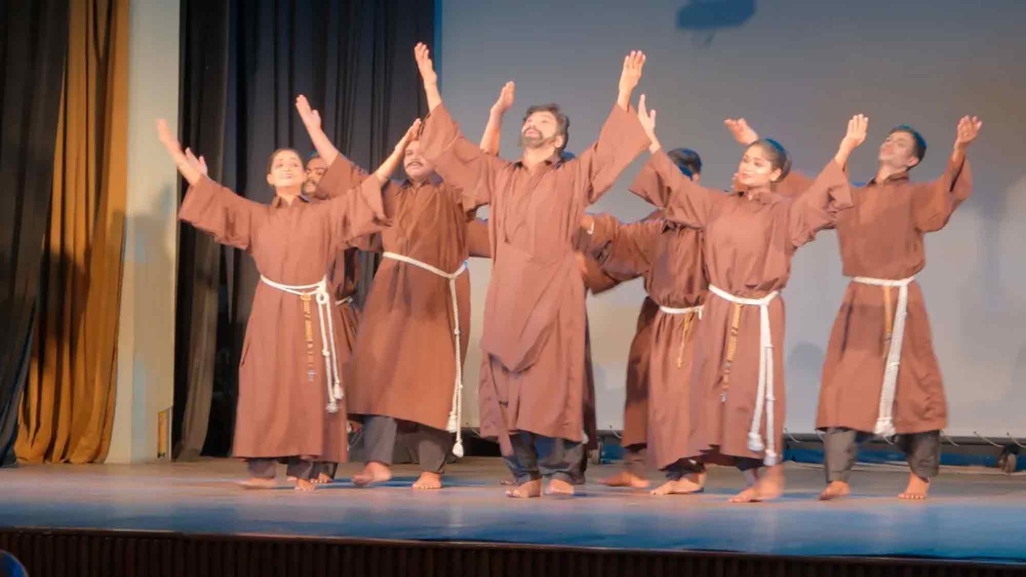 Zum 800. Todestag von Franz von Assisi: Tanzdrama von indischem Jesuiten und Tanzgruppe, 13. Juni 2026