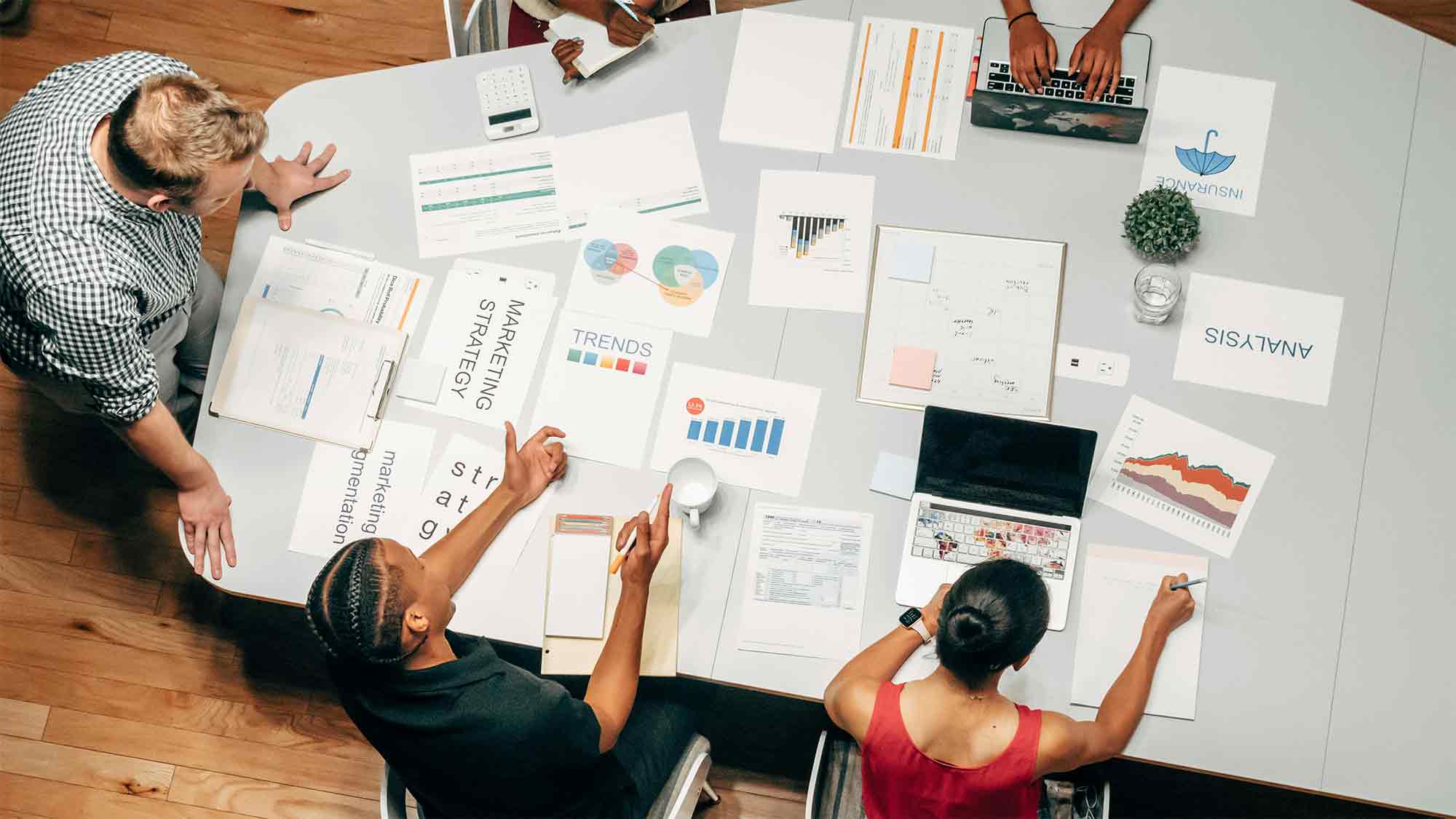 5 beste SEO und GEO Agenturen für die Hotellerie für Hotel Inhaber und Hoteldirektoren in 2026 5 beste SEO und GEO Agenturen für die Hotellerie für Hotel Inhaber und Hoteldirektoren in 2026