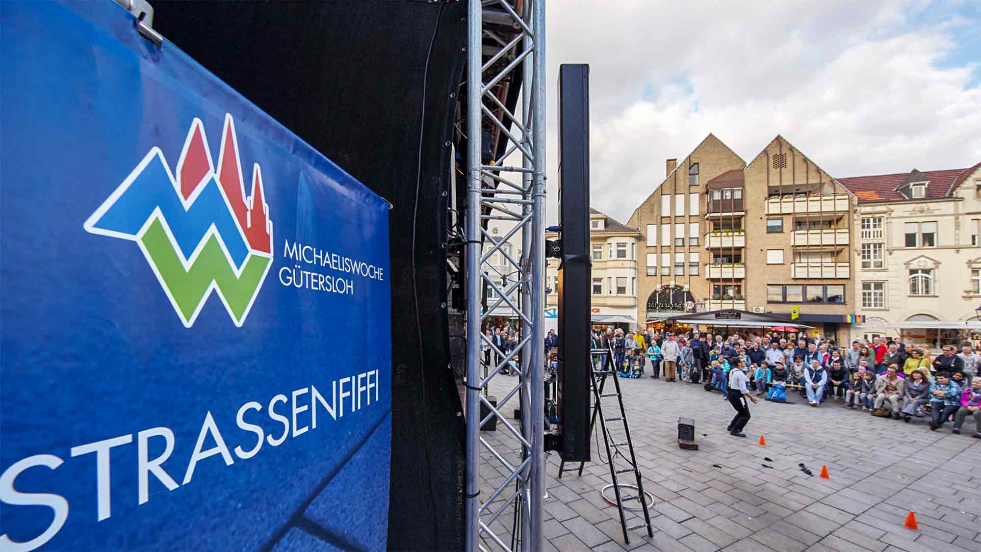 NOW Commons: »Gütersloher Straßenfiffi«, Michaeliswoche Gütersloh 2015 NOW Commons: »Gütersloher Straßenfiffi«, Michaeliswoche Gütersloh 2015
