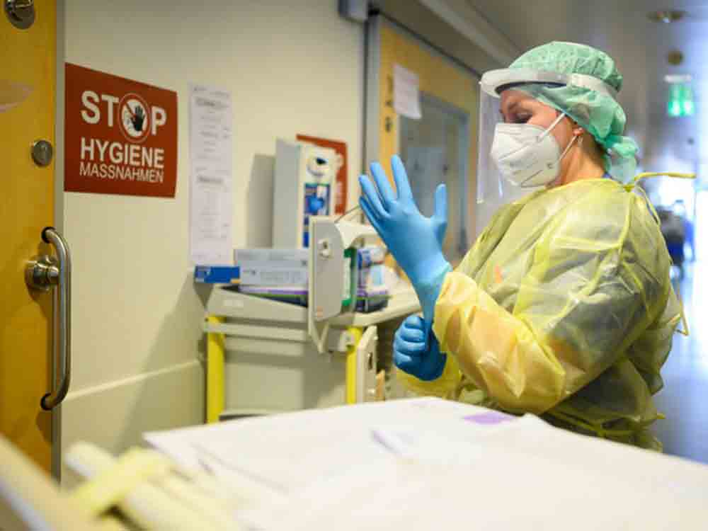 Schlechtere medizinische Versorgung in Kauf nehmen? Anästhesisten machen auf Missstände in den Krankenhäusern aufmerksam. Schlechtere medizinische Versorgung in Kauf nehmen? Anästhesisten machen auf Missstände in den Krankenhäusern aufmerksam.