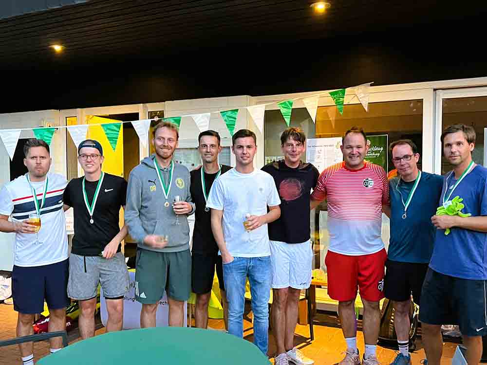 Gütersloh, Besucherrekord und Teilnehmerrekord, Regionalliga Spieler gewinnt 4. Gütersloher Grashüpfer Open des GTC Rot Weiß Gütersloh, Besucherrekord und Teilnehmerrekord, Regionalliga Spieler gewinnt 4. Gütersloher Grashüpfer Open des GTC Rot Weiß