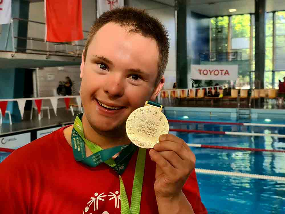 Gütersloh, Wertkreis, Medaillenregen für Wertkreis Schwimmer bei den Landesspielen der Special Olympics 2022 in Bonn Gütersloh, Wertkreis, Medaillenregen für Wertkreis Schwimmer bei den Landesspielen der Special Olympics 2022 in Bonn