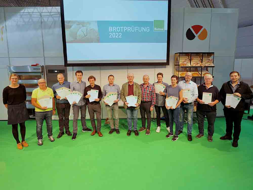 Gütersloh, Bestnoten für 107 Bioland Brote, Betriebe aus Gütersloh und Harsewinkel ausgezeichnet, Brot auch beim Biohof Mertens Wiesbrock erhältlich Gütersloh, Bestnoten für 107 Bioland Brote, Betriebe aus Gütersloh und Harsewinkel ausgezeichnet, Brot auch beim Biohof Mertens Wiesbrock erhältlich