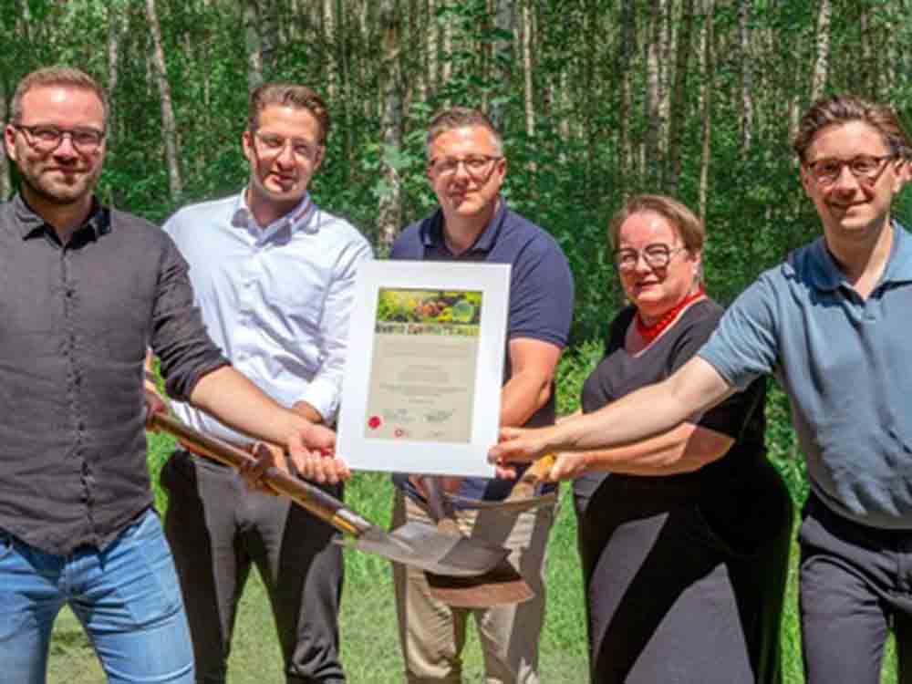 THG Quote für alle, Mint Future entwickelt Software Schnittstelle für Unternehmen, Start up bietet Versicherungen, Stadtwerken und B 2 B Partnern Plattform zum Quotenhandel THG Quote für alle, Mint Future entwickelt Software Schnittstelle für Unternehmen, Start up bietet Versicherungen, Stadtwerken und B 2 B Partnern Plattform zum Quotenhandel