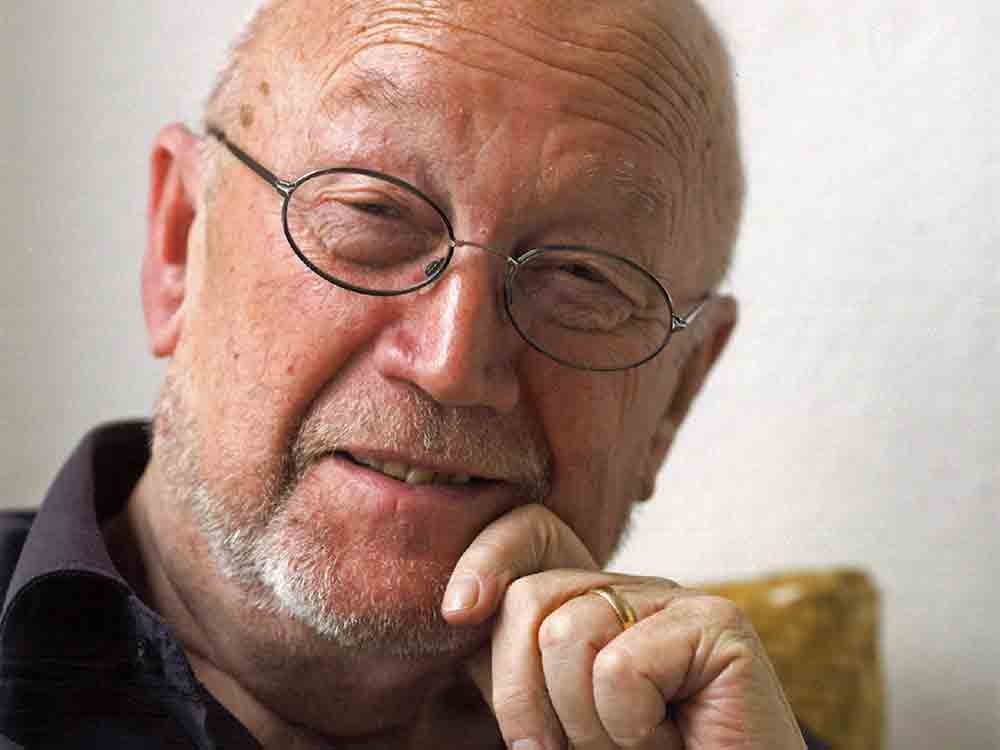 Neue Werkübersicht des Leipziger Künstlers Peter Pfefferkorn, Weihnachten 2022, s gibt sie noch, die schönen Bücher