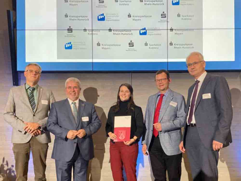 Hochschulpreis der Wirtschaftsallianz und Wissenschaftsallianz Region Koblenz 2022 an der HWK Koblenz verliehen Hochschulpreis der Wirtschaftsallianz und Wissenschaftsallianz Region Koblenz 2022 an der HWK Koblenz verliehen