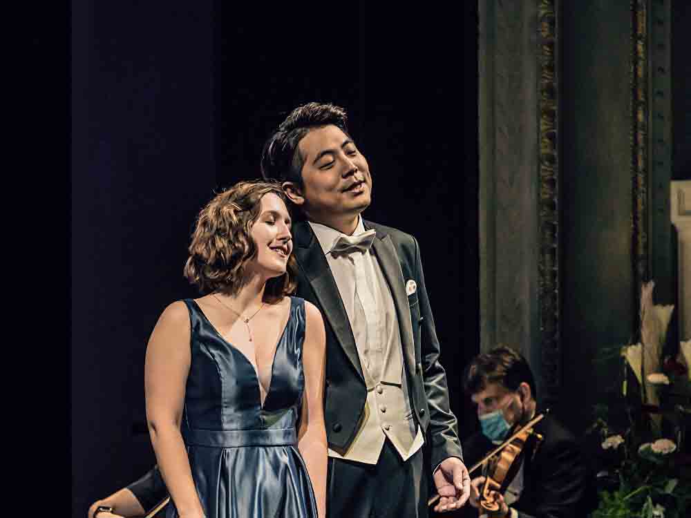 Lippstadt, Freunde, das Leben ist lebenswert, moderierte Gala aus der Welt von Oper, Operette und Musical mit Gesangssolisten und Orchester, 15. Januar 2023 Lippstadt, Freunde, das Leben ist lebenswert, moderierte Gala aus der Welt von Oper, Operette und Musical mit Gesangssolisten und Orchester, 15. Januar 2023