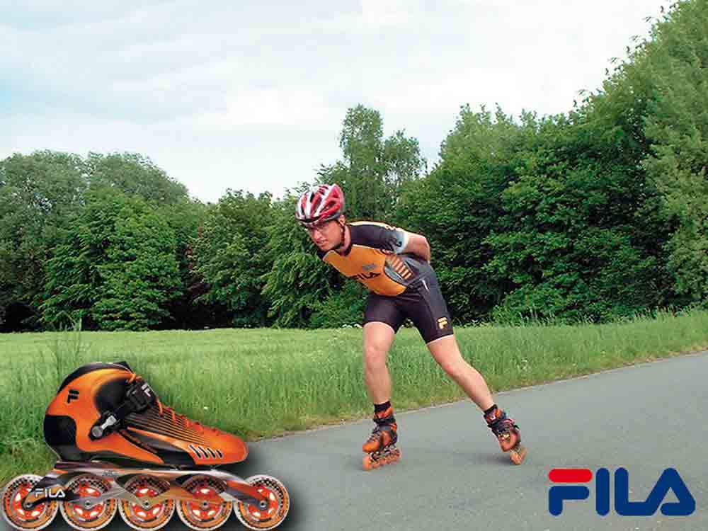 Anzeige: Gütersloh im Skater Fieber, Trendsport Special Gütersloh, präsentiert vom Surftreff, Mai 2001 Anzeige: Gütersloh im Skater Fieber, Trendsport Special Gütersloh, präsentiert vom Surftreff, Mai 2001