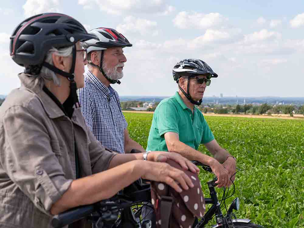 Generationsübergreifend durch Feld und Flur, Soester Angebot zum traditionellen Anradeln am 23. April 2023 richtet sich an alle Altersklassen und Konditionsklassen Generationsübergreifend durch Feld und Flur, Soester Angebot zum traditionellen Anradeln am 23. April 2023 richtet sich an alle Altersklassen und Konditionsklassen