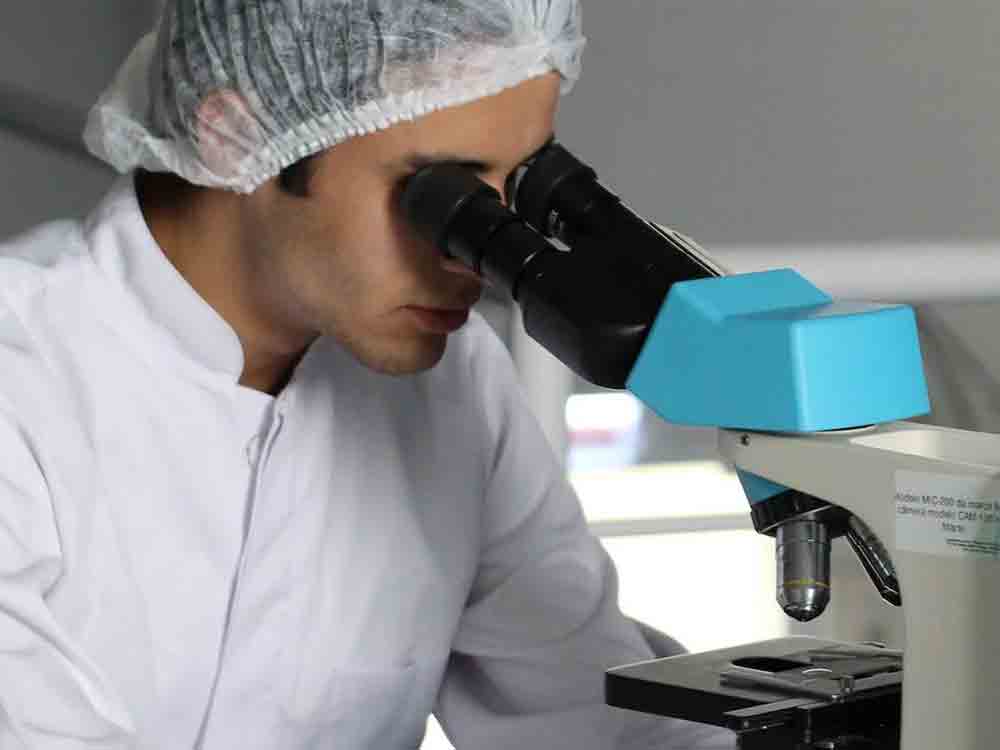 Wissenschaftsnews für Gütersloh vom 18. April 2023, das Ringen um Zugehörigkeit, Prostatakarzinom, Kieselalgen