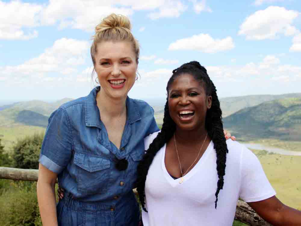 Back to the Roots mit Motsi Mabuse und Collien Ulmen Fernandes, Comeback des beliebten Reisemagazins Vox Tours am 24. und 31. Mai 2023 Back to the Roots mit Motsi Mabuse und Collien Ulmen Fernandes, Comeback des beliebten Reisemagazins Vox Tours am 24. und 31. Mai 2023