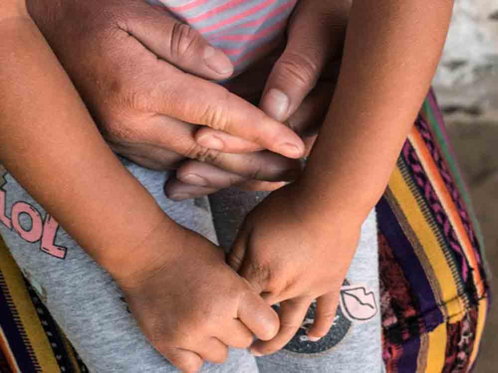 Kriegsverbrechen an Kindern, zum »Tag für die Beseitigung Sexueller Gewalt in Konflikten« fordern die SOS Kinderdörfer besseren Schutz für Kinder Kriegsverbrechen an Kindern, zum »Tag für die Beseitigung Sexueller Gewalt in Konflikten« fordern die SOS Kinderdörfer besseren Schutz für Kinder