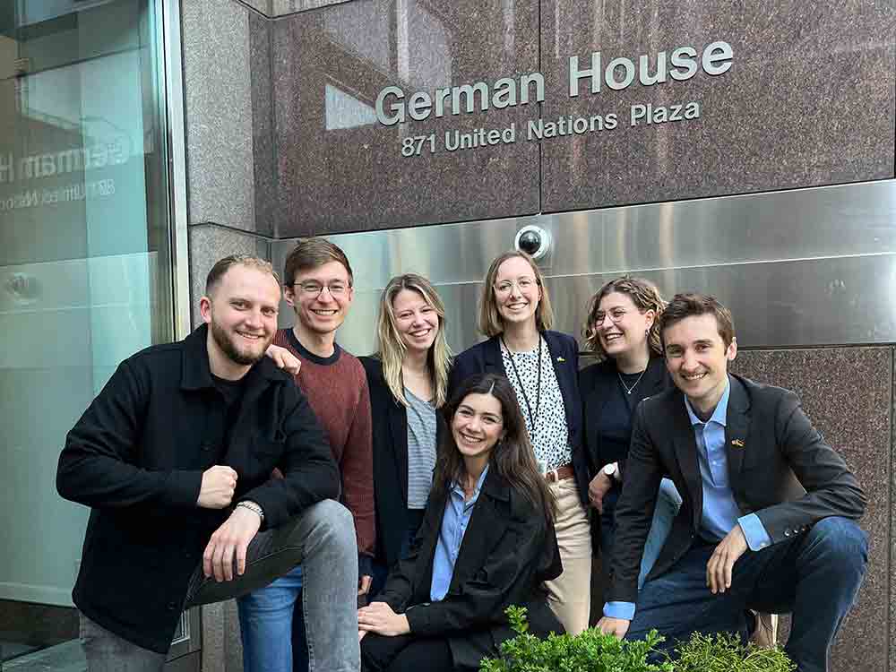 Praktikum in New York City? Kein Problem für Studenten aus #OWL – sie erleben Vielfalt pur in »Big Apple«, HSBI Praktikum in New York City? Kein Problem für Studenten aus #OWL – sie erleben Vielfalt pur in »Big Apple«, HSBI