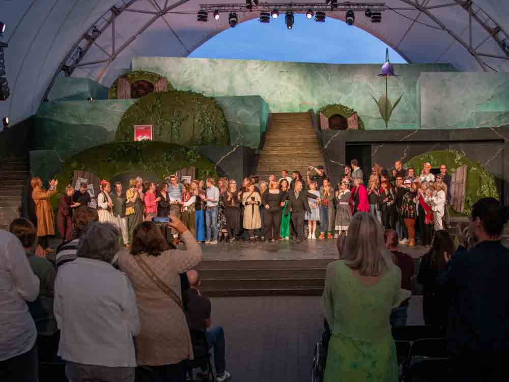 Hanau: Mehr Zuschauer und mehr Einnahmen, Brüder Grimm Festspiele ziehen positive Bilanz und kündigen neuen Spielplan an Hanau: Mehr Zuschauer und mehr Einnahmen, Brüder Grimm Festspiele ziehen positive Bilanz und kündigen neuen Spielplan an