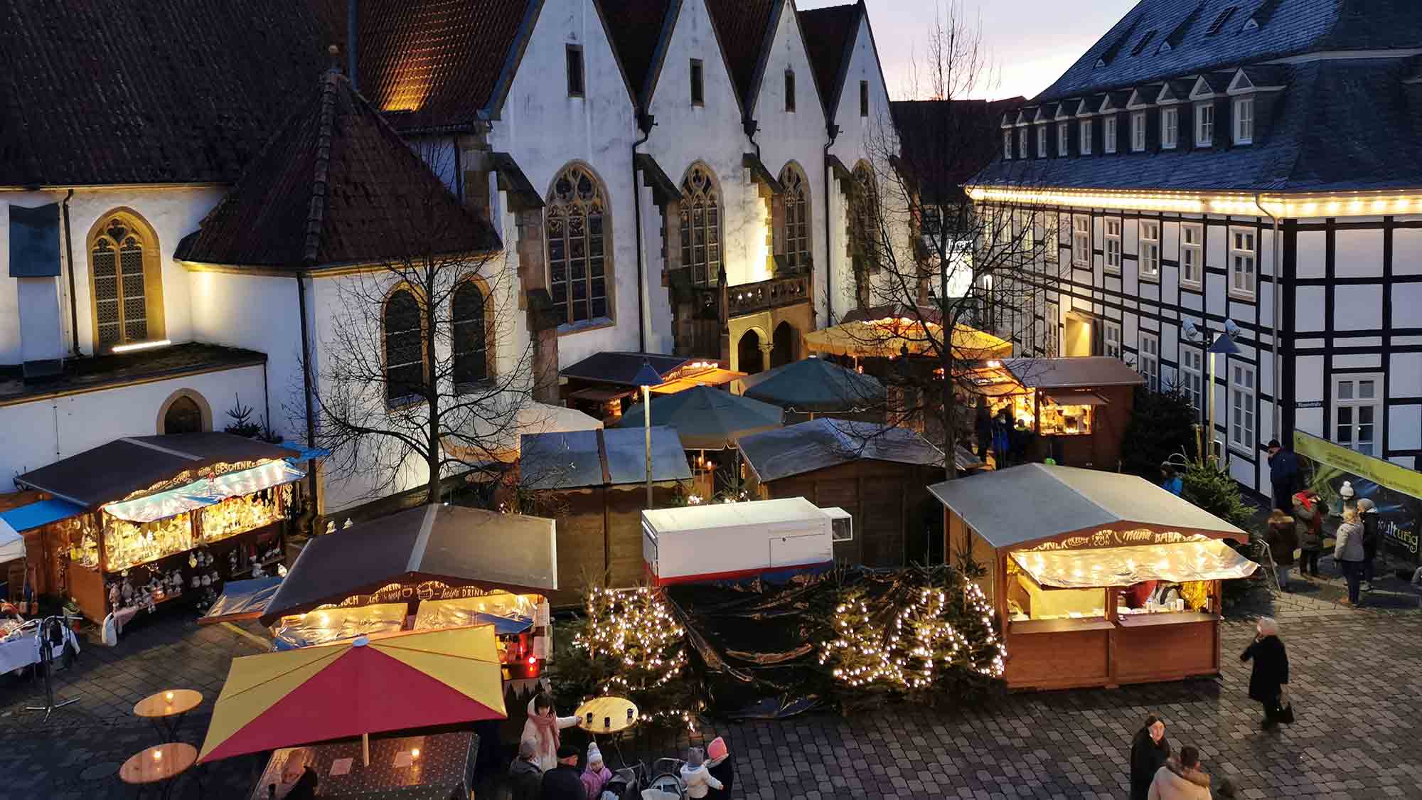 Rietberg: Höhepunkt des festlichen Treibens naht, Rietberger Adventsmarkt öffnet vom 13. bis zum 17. Dezember 2023 Rietberg: Höhepunkt des festlichen Treibens naht, Rietberger Adventsmarkt öffnet vom 13. bis zum 17. Dezember 2023
