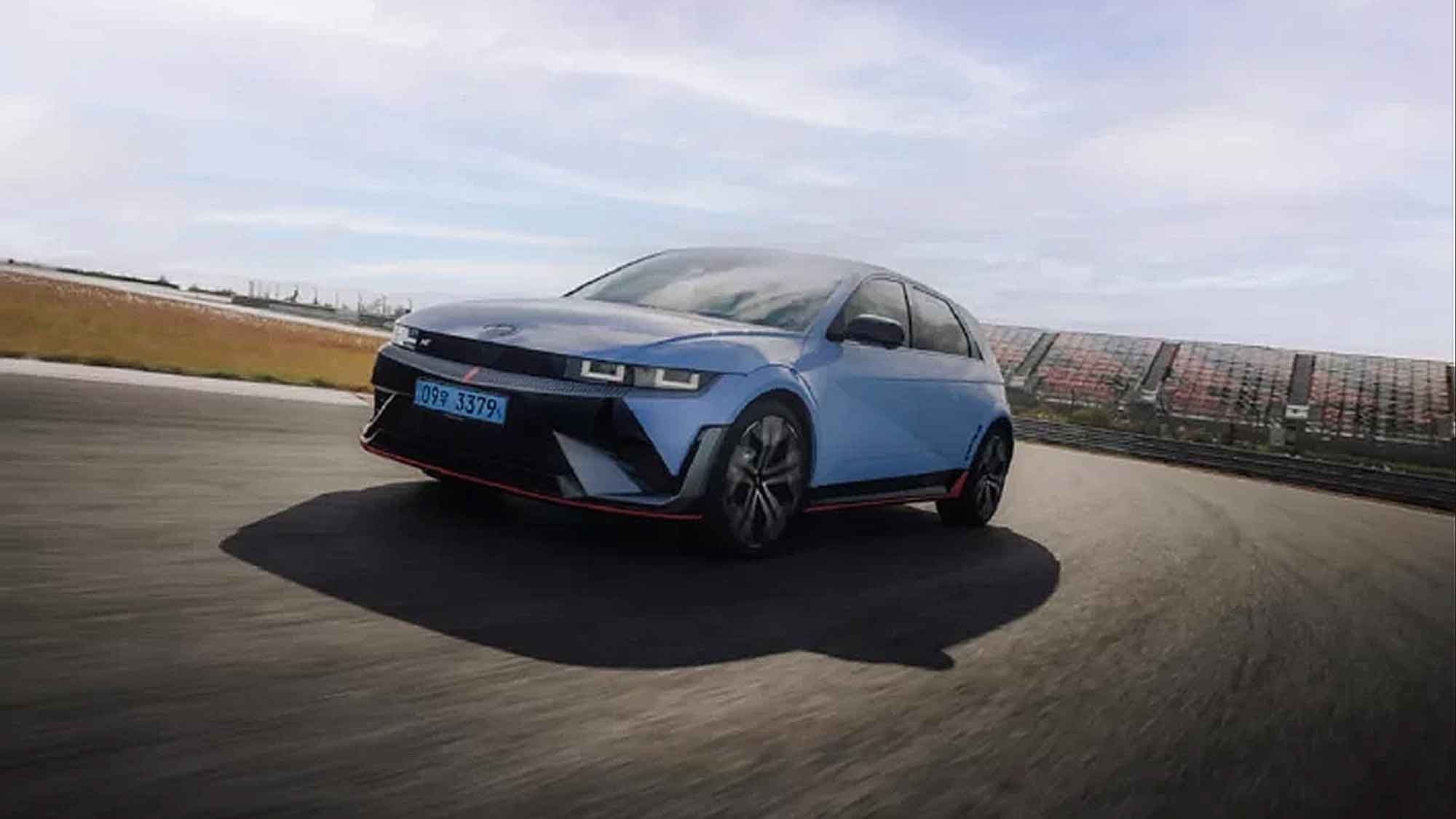 Für Alltag und Rennstrecke: Neuer Hyundai Ioniq 5 N startet ab 74.900 Euro