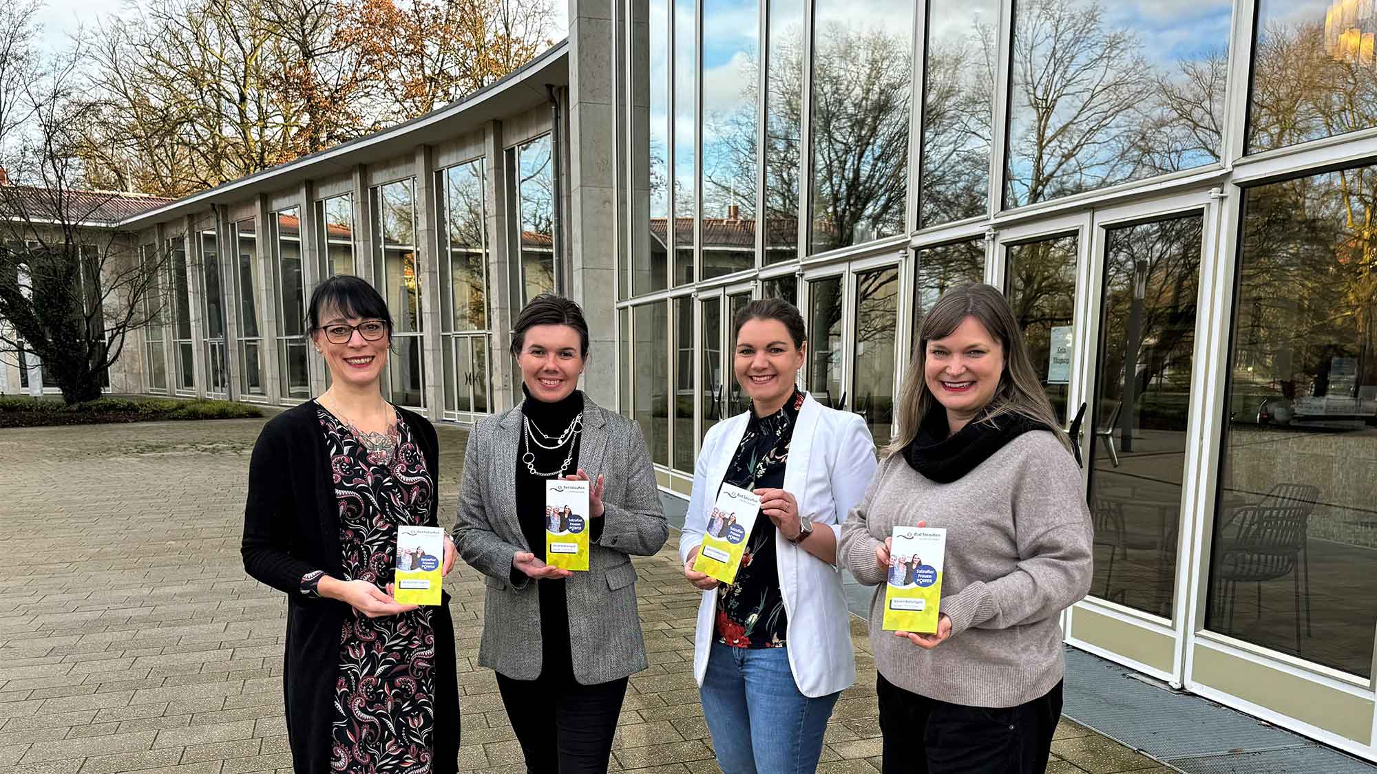 Bad Salzuflen: Neues Frauenprogramm für 2024 aufgestellt – »SalzuflerFrauenPower« startet gestärkt ins Neue Jahr Bad Salzuflen: Neues Frauenprogramm für 2024 aufgestellt – »SalzuflerFrauenPower« startet gestärkt ins Neue Jahr