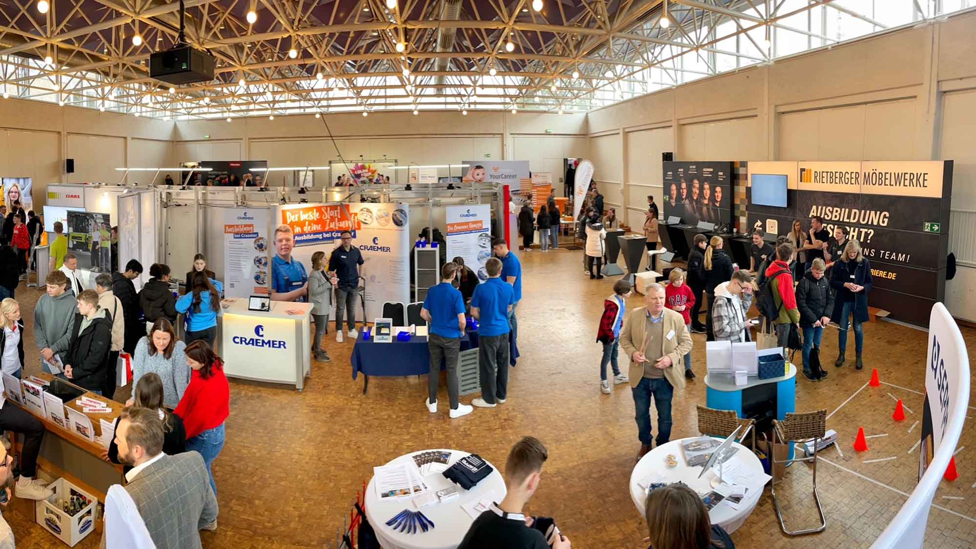 Rietberg: Berufemesse steht in den Startlöchern, mehr als 130 Aussteller aus Handwerk, Uni und Hochschule, 17. Februar 2024 Rietberg: Berufemesse steht in den Startlöchern, mehr als 130 Aussteller aus Handwerk, Uni und Hochschule, 17. Februar 2024