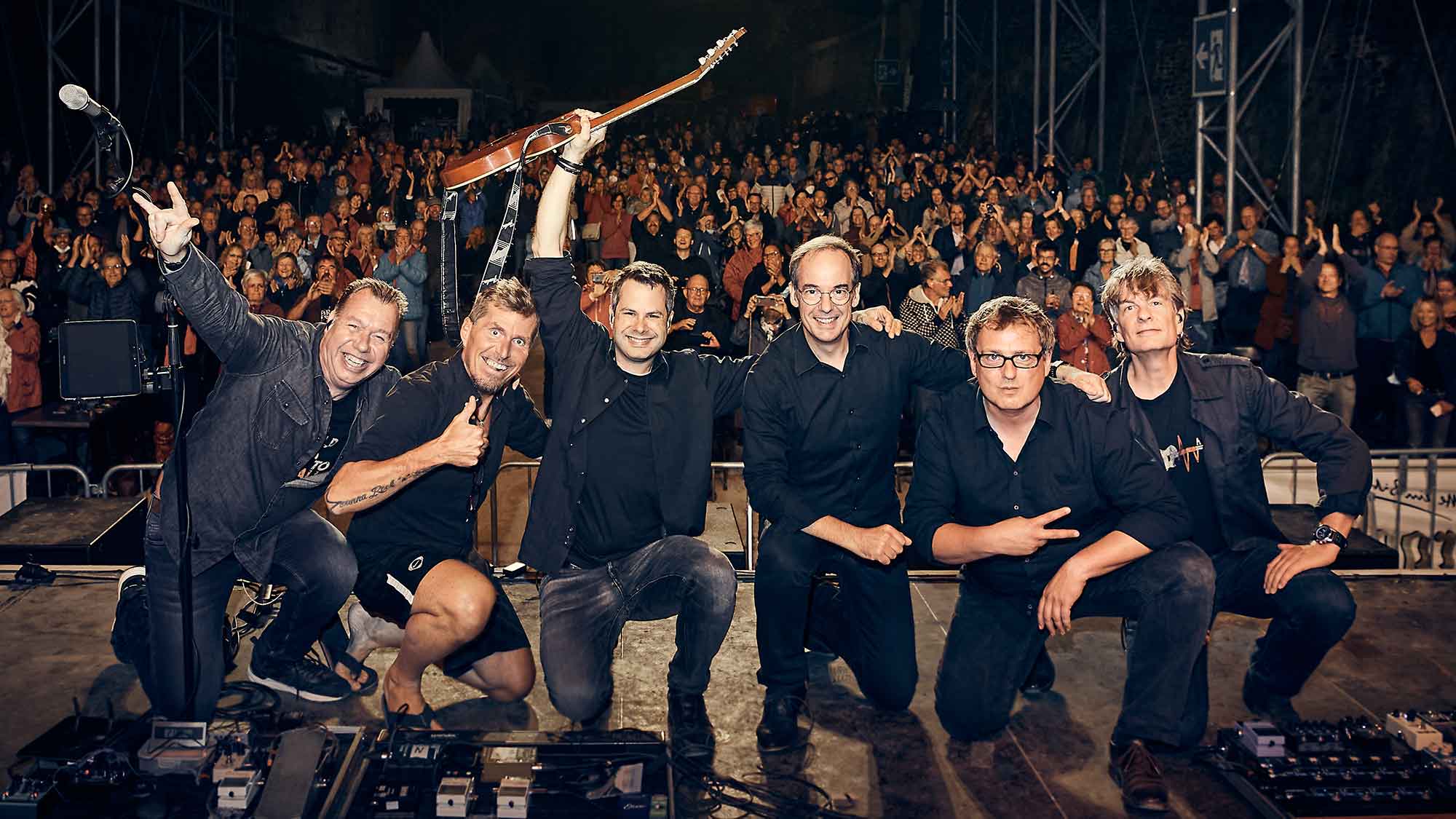 Stadthalle Rheda Wiedenbrück: Von »Sultans of Swing« bis »Brothers in Arms« – die Dire Straits Tribute Show, 26. April 2025 Stadthalle Rheda Wiedenbrück: Von »Sultans of Swing« bis »Brothers in Arms« – die Dire Straits Tribute Show, 26. April 2025
