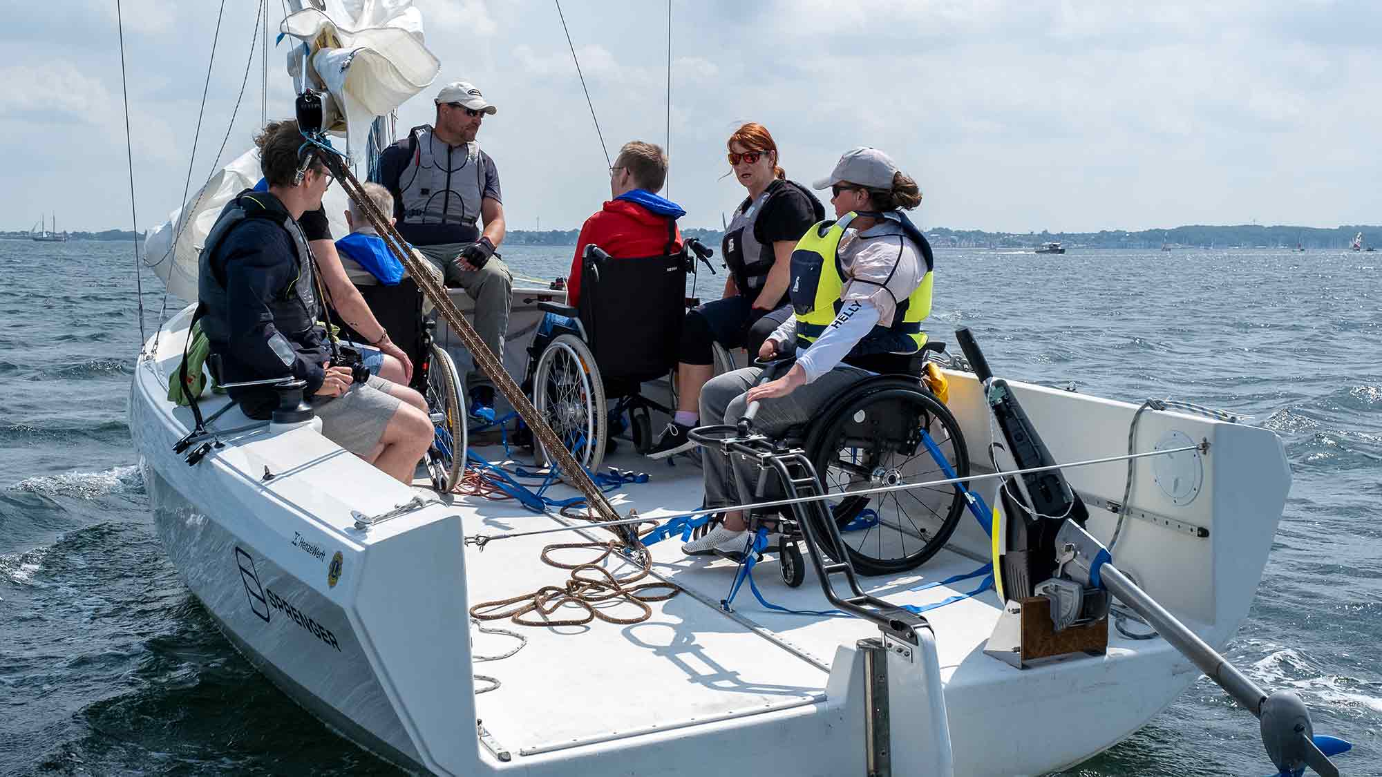 Kieler Woche inklusiv: Leinen los für mehr Inklusion im Segelsport, 22. bis 30. Juni 2024 Kieler Woche inklusiv: Leinen los für mehr Inklusion im Segelsport, 22. bis 30. Juni 2024