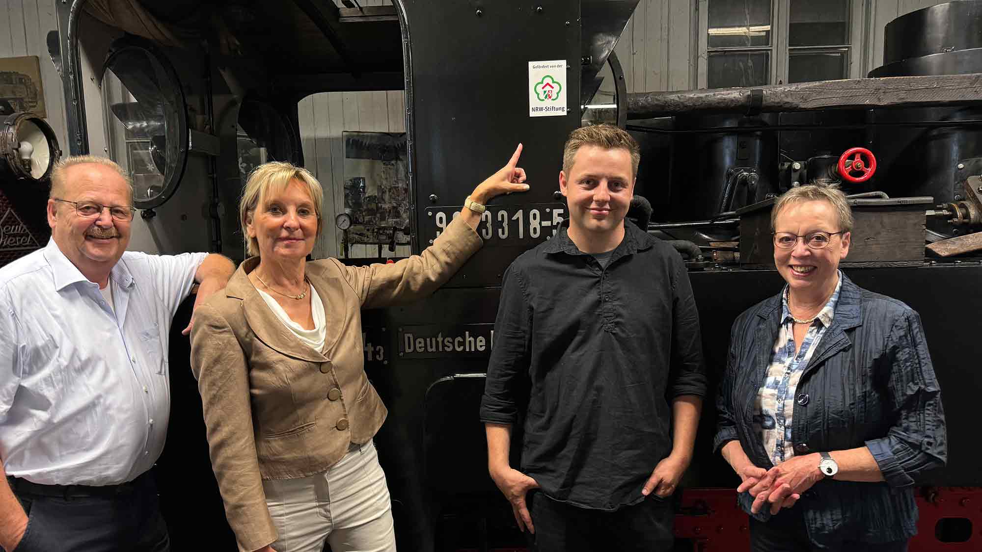 Zuschuss in Höhe von bis zu 90.000 Euro: NRW Stiftung setzt die Dampf Kleinbahn Mühlenstroth in Gütersloh auf neue Gleise Zuschuss in Höhe von bis zu 90.000 Euro: NRW Stiftung setzt die Dampf Kleinbahn Mühlenstroth in Gütersloh auf neue Gleise