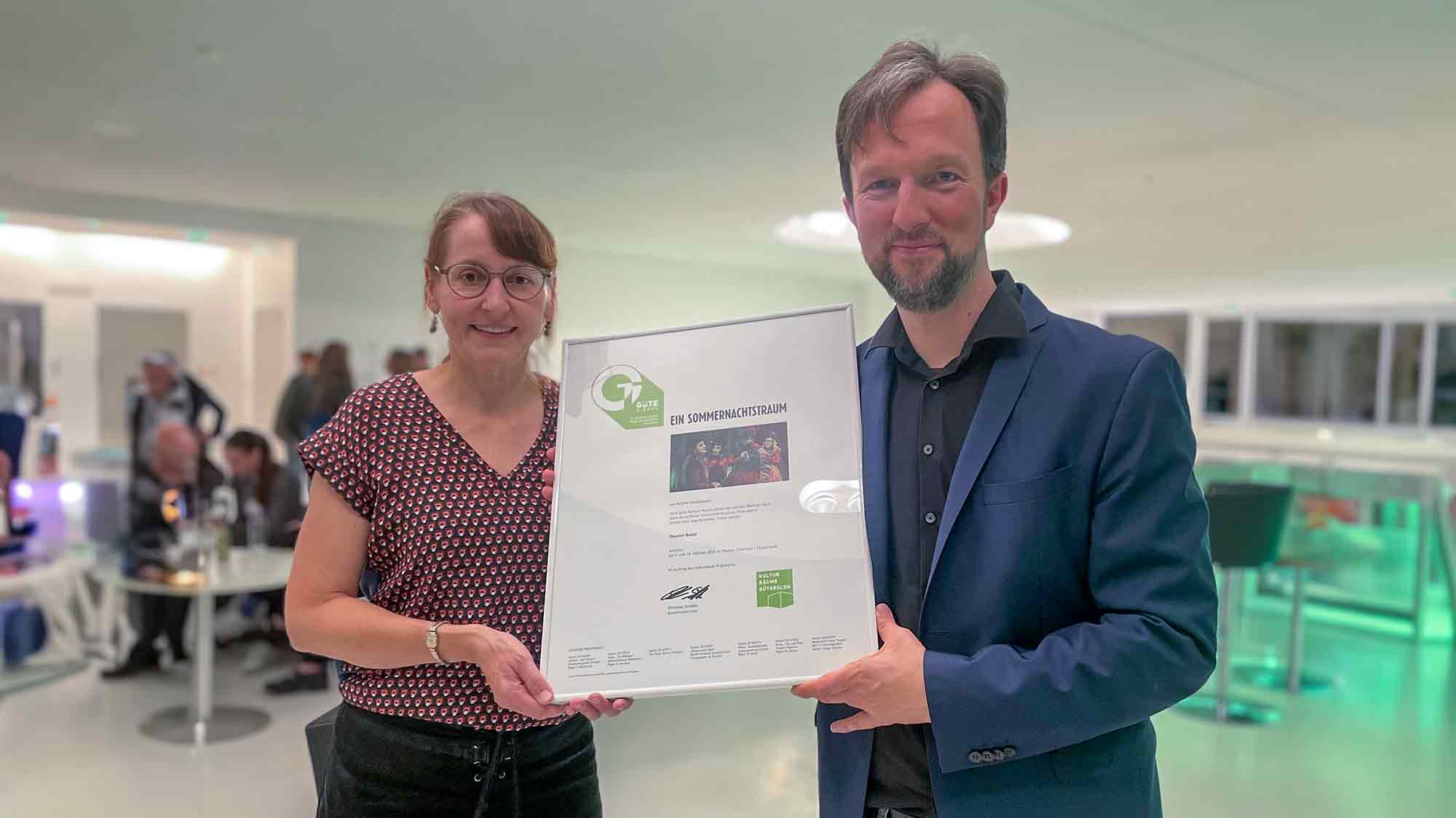 Gütersloh: »Ein Sommernachtstraum« vom Gütsler Theaterpublikum ausgezeichnet, Produktion des Theaters Basel gewinnt Publikumspreis 2023/2024 Gütersloh: »Ein Sommernachtstraum« vom Gütsler Theaterpublikum ausgezeichnet, Produktion des Theaters Basel gewinnt Publikumspreis 2023/2024