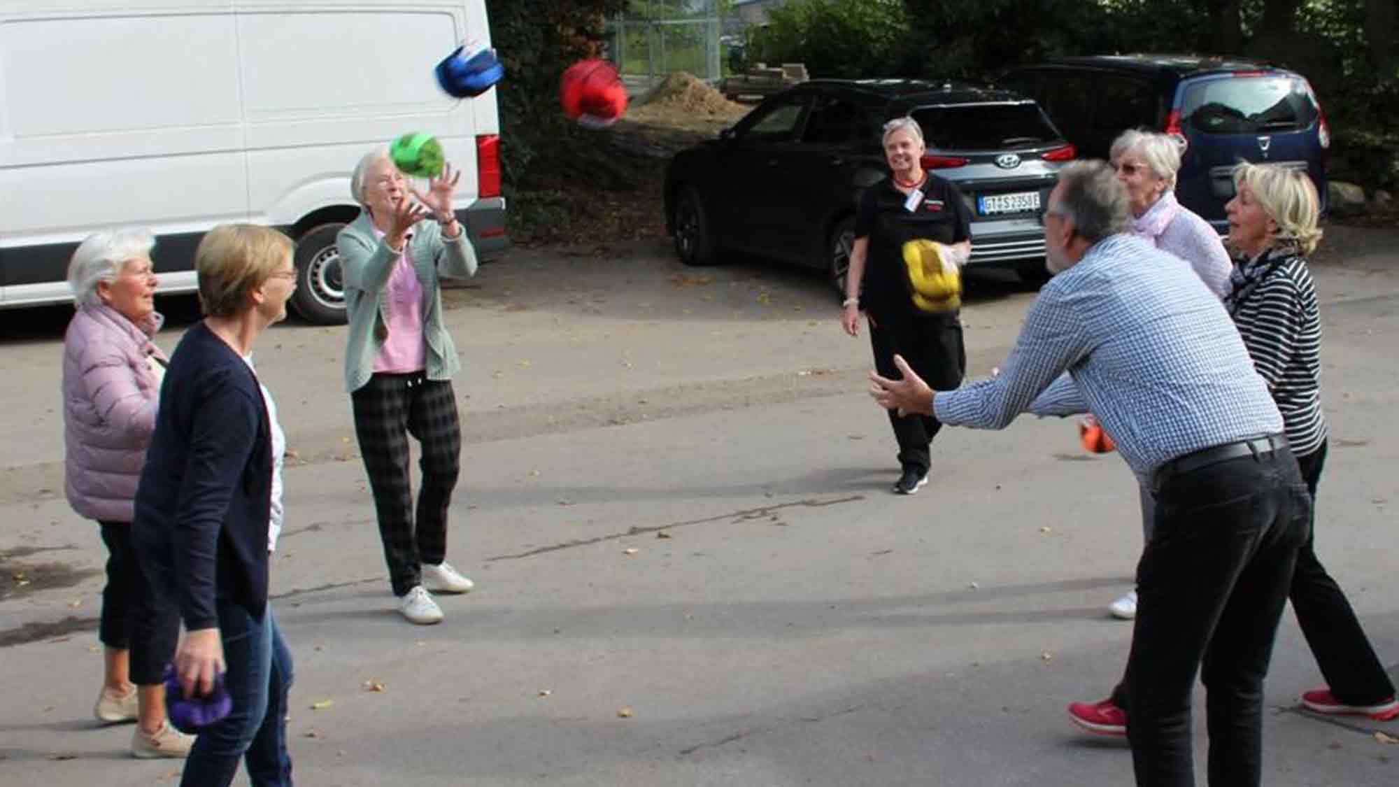 Alltags Fitness Test die Zweite, großer Andrang im Vereinsheim des Gütersloher Turnvereins Alltags Fitness Test die Zweite, großer Andrang im Vereinsheim des Gütersloher Turnvereins