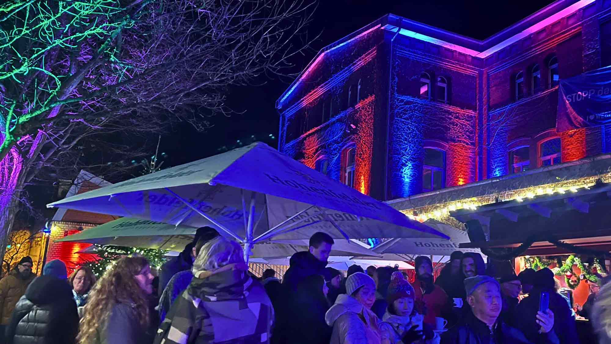 Winterfreuden im Bürgerkiez Gütersloh – mit Glühwein und Musik ins Neue Jahr – das »Nachglühen« in der Weberei, 11. Januar 2025 Winterfreuden im Bürgerkiez Gütersloh – mit Glühwein und Musik ins Neue Jahr – das »Nachglühen« in der Weberei, 11. Januar 2025