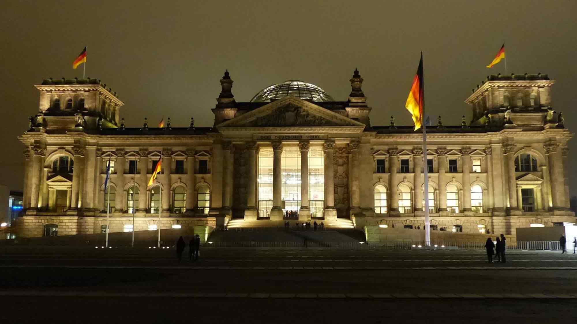 Reclam: Demokratie zum Nachlesen – Lektüreempfehlungen zur Bundestagswahl 2025 Reclam: Demokratie zum Nachlesen – Lektüreempfehlungen zur Bundestagswahl 2025